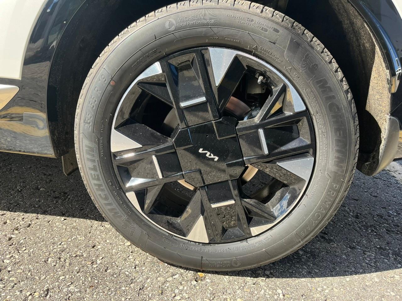 2026 Kia Sportage EX Premium AWD w/Black Interior Photo