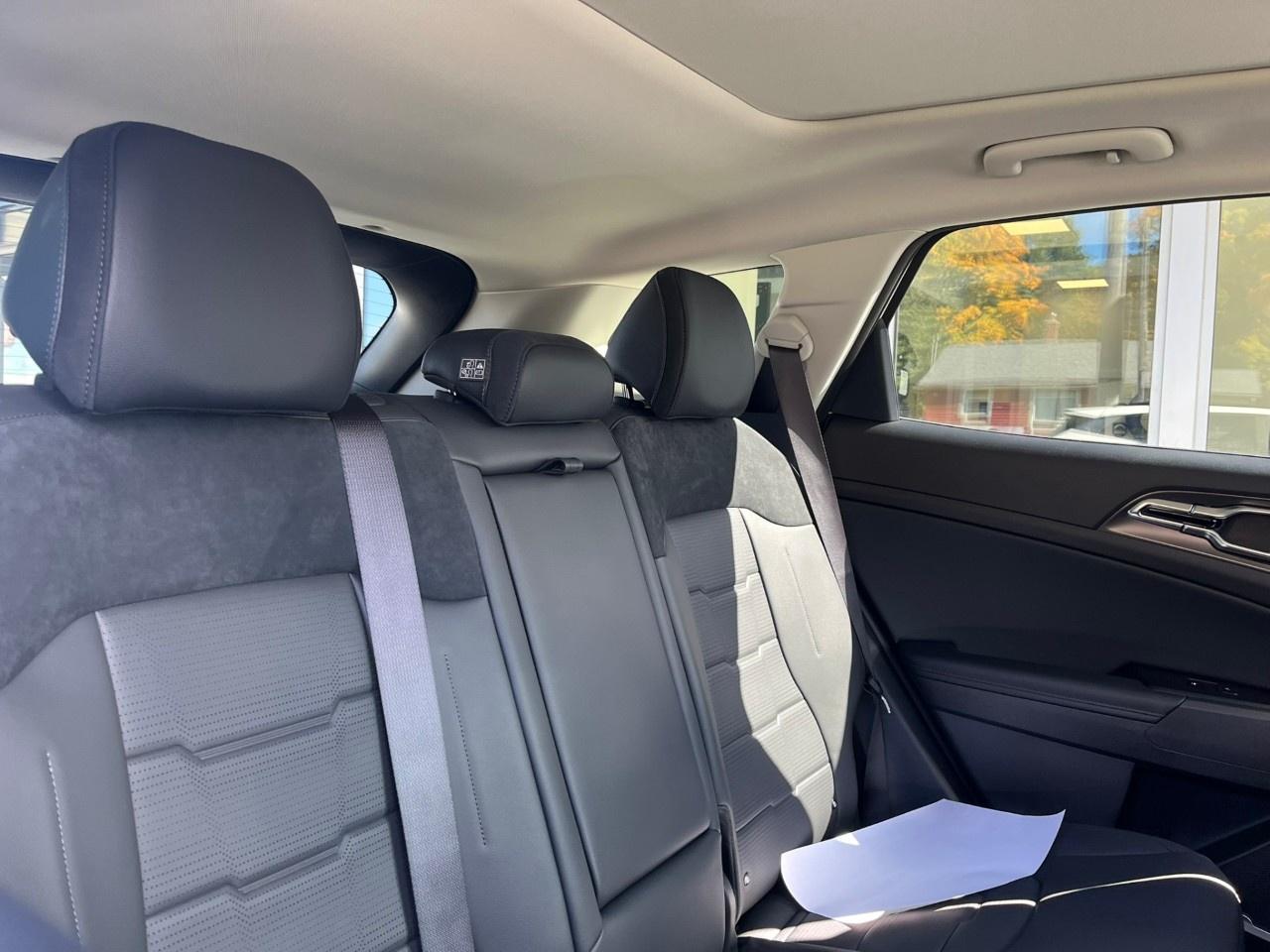 2026 Kia Sportage EX Premium AWD w/Black Interior Photo