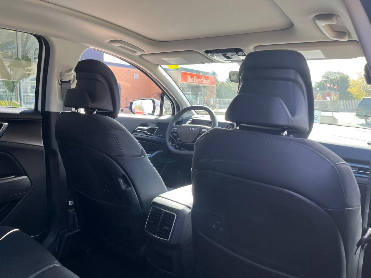 2026 Kia Sportage EX Premium AWD w/Black Interior Photo