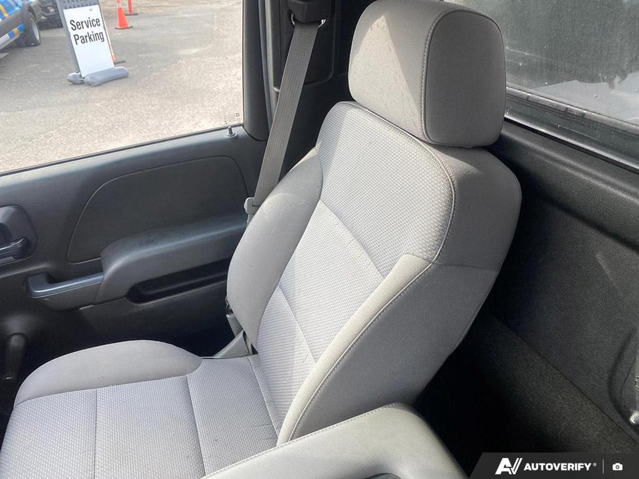 2014 Chevrolet Silverado 1500 1WT AS-TRADED | 4X2 | 4.3L 6-CYL | UTILITY TRUCK CAP Photo