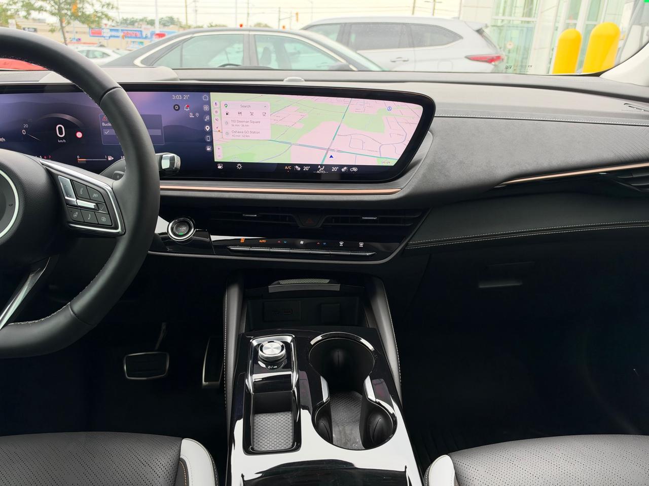 2025 Buick Envision Sport Touring ONE OWNER-LEATHER+SUNROOF+MORE! Photo
