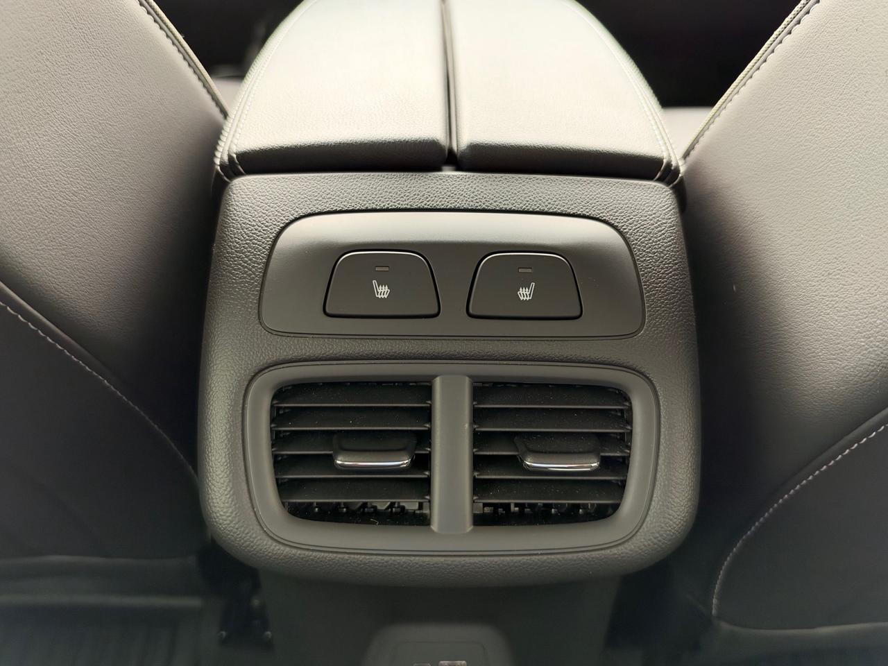 2025 Buick Envision Sport Touring ONE OWNER-LEATHER+SUNROOF+MORE! Photo