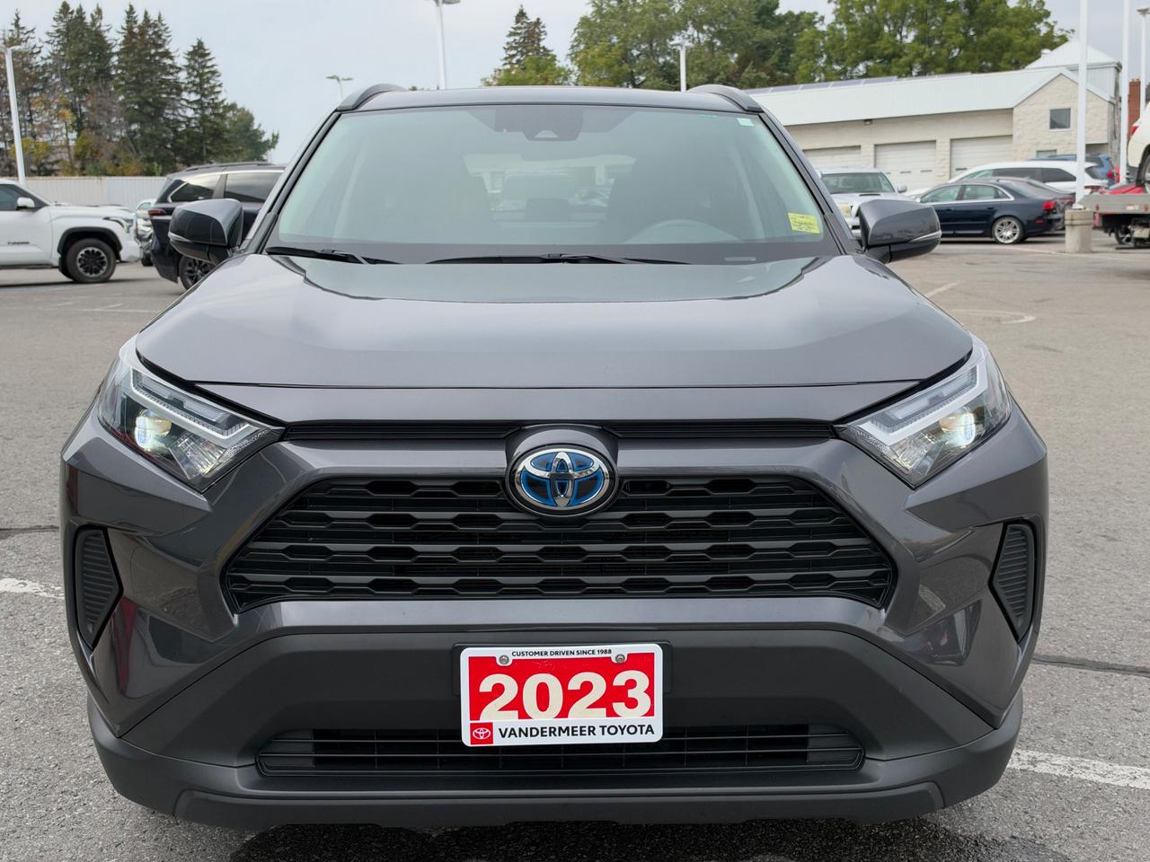 2023 Toyota RAV4 Hybrid HYBRID XLE-ONE OWNER+BOUGHT+SERV HERE! Photo