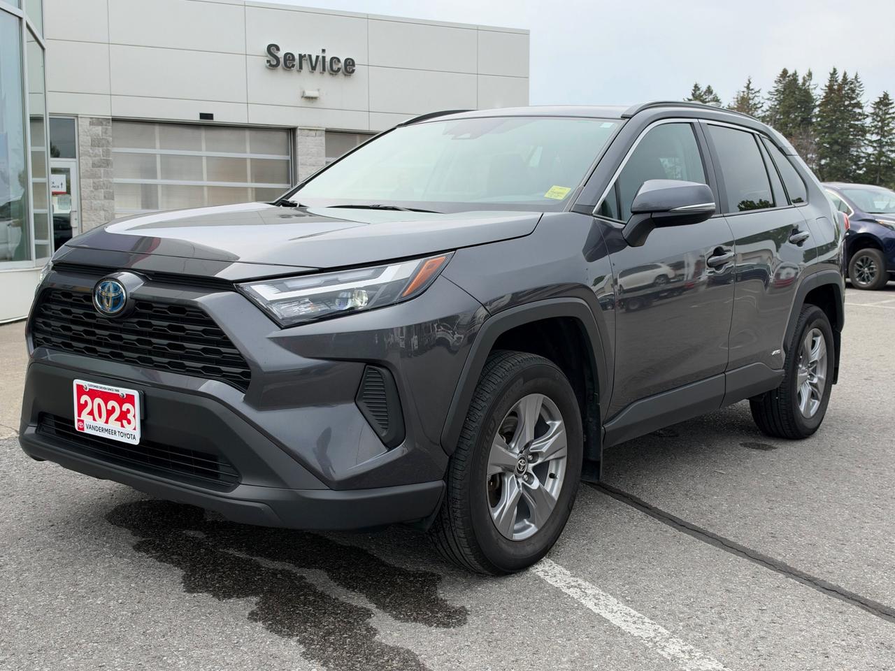 2023 Toyota RAV4 Hybrid HYBRID XLE-ONE OWNER+BOUGHT+SERV HERE! Photo
