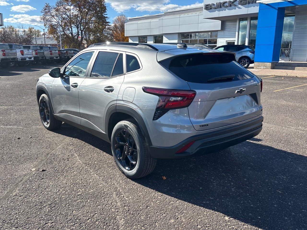 2026 Chevrolet Trax LT New 5 Passenger FWD SUV with Heated Front Seats, Heated Steering Wheel and a 11 Touchscreen Radio with Wireless Apple CarPlay, Wireless Android Auto and 3 Years of SirusXM Satellite Radio Photo