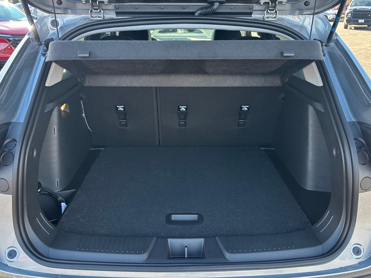 2026 Chevrolet Trax LT New 5 Passenger FWD SUV with Heated Front Seats, Heated Steering Wheel and a 11 Touchscreen Radio with Wireless Apple CarPlay, Wireless Android Auto and 3 Years of SirusXM Satellite Radio Photo