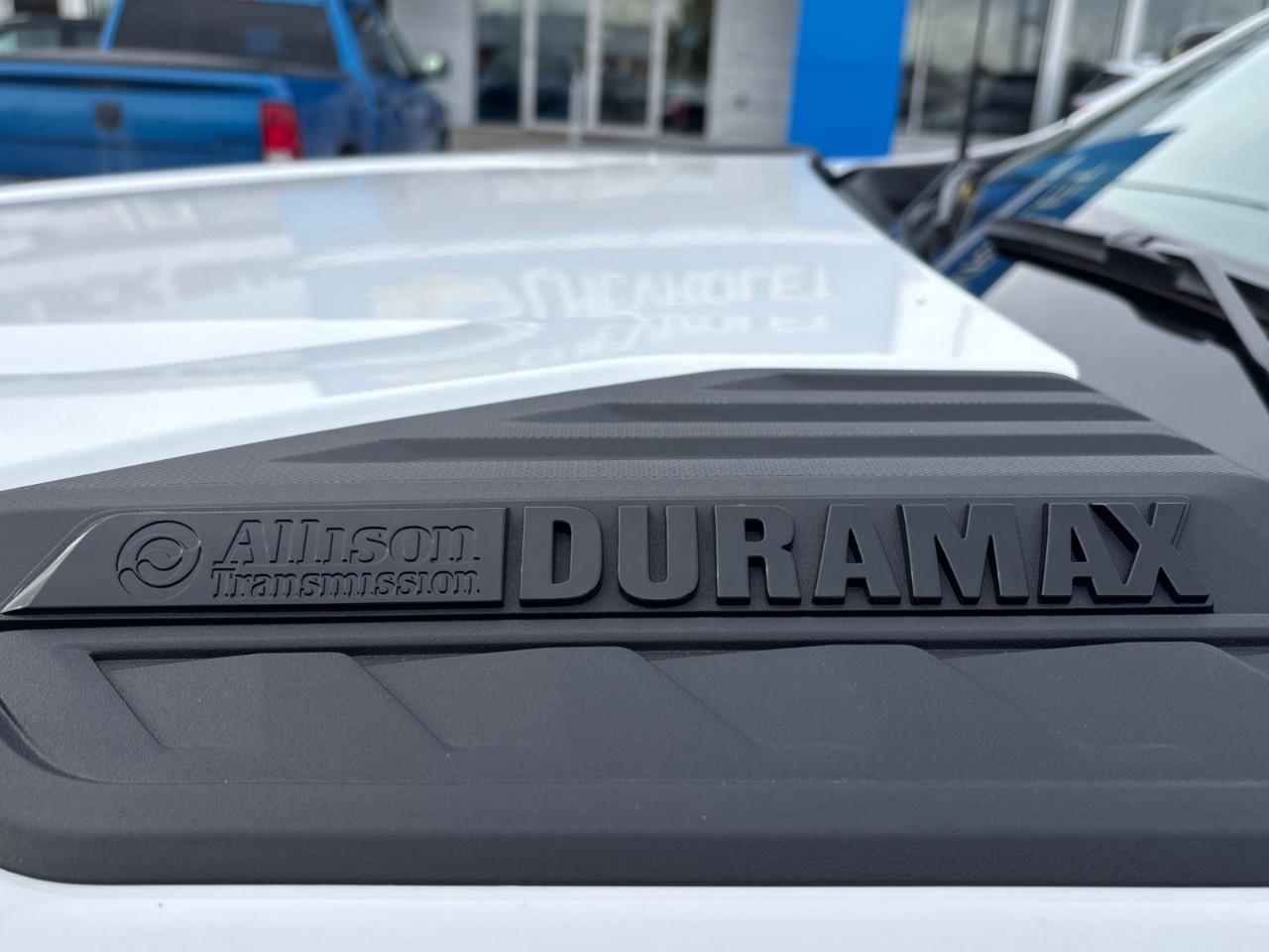 2026 Chevrolet Silverado 2500 HD LT New 2026 5 Passenger Diesel Powered 2500HD 4X4 Crew Cab Truck with Heated Front Leather Seats, Heated Steering Wheel, Adaptive Cruise Control, 5th Wheel Prep Package and a 13.4 Diagonal Touchscreen Ra Photo