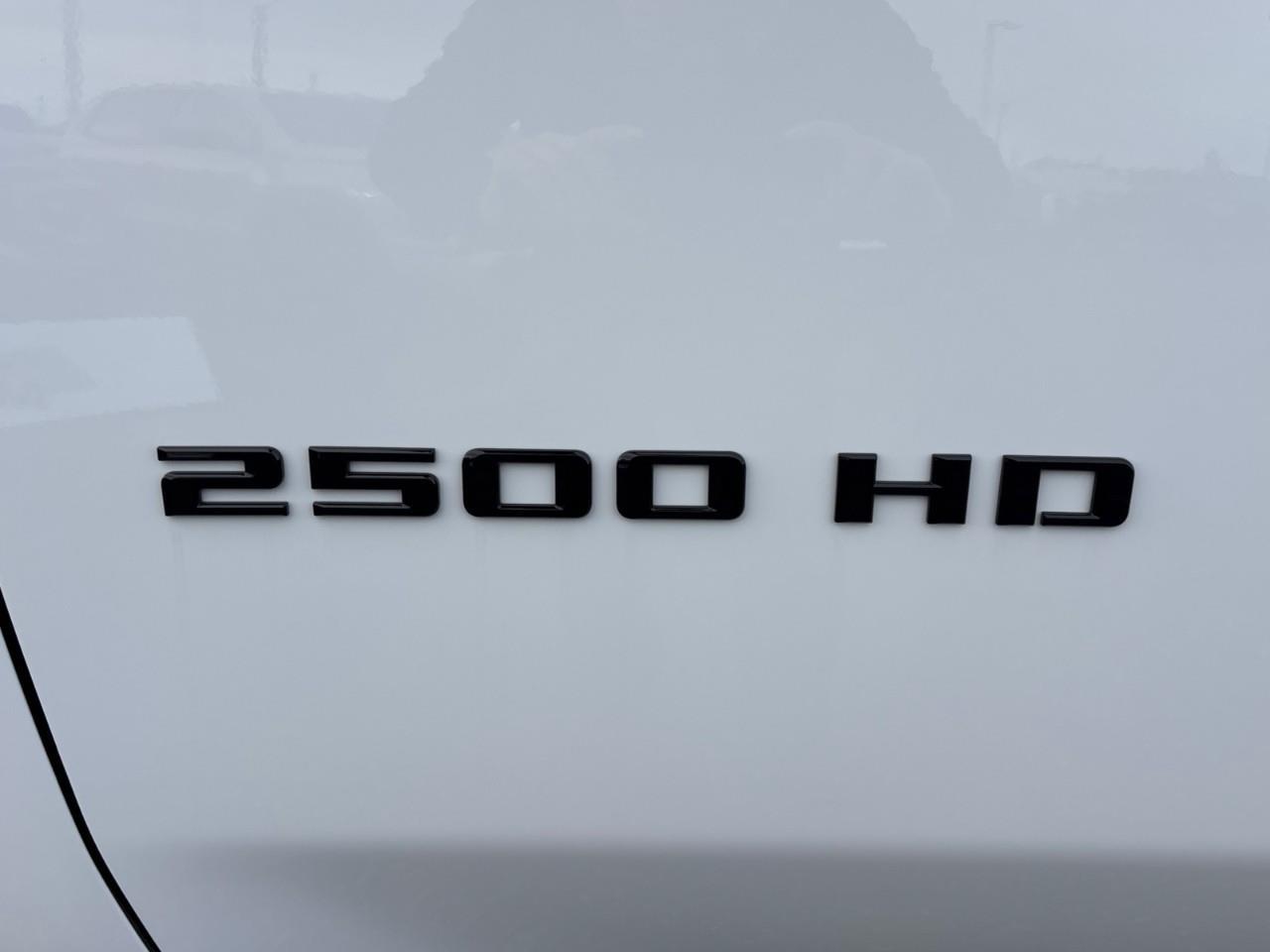 2026 Chevrolet Silverado 2500 HD LT New 2026 5 Passenger Diesel Powered 2500HD 4X4 Crew Cab Truck with Heated Front Leather Seats, Heated Steering Wheel, Adaptive Cruise Control, 5th Wheel Prep Package and a 13.4 Diagonal Touchscreen Ra Photo