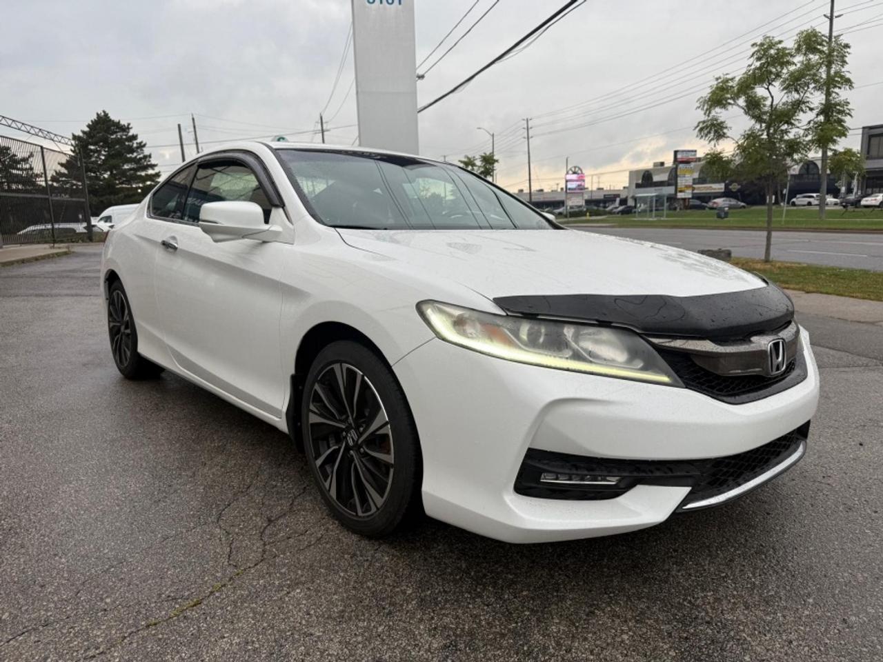 2017 Honda Accord EX |COUPE |SUNROOF |BACKUP CAM |SERVICE HISTORY - Photo #3