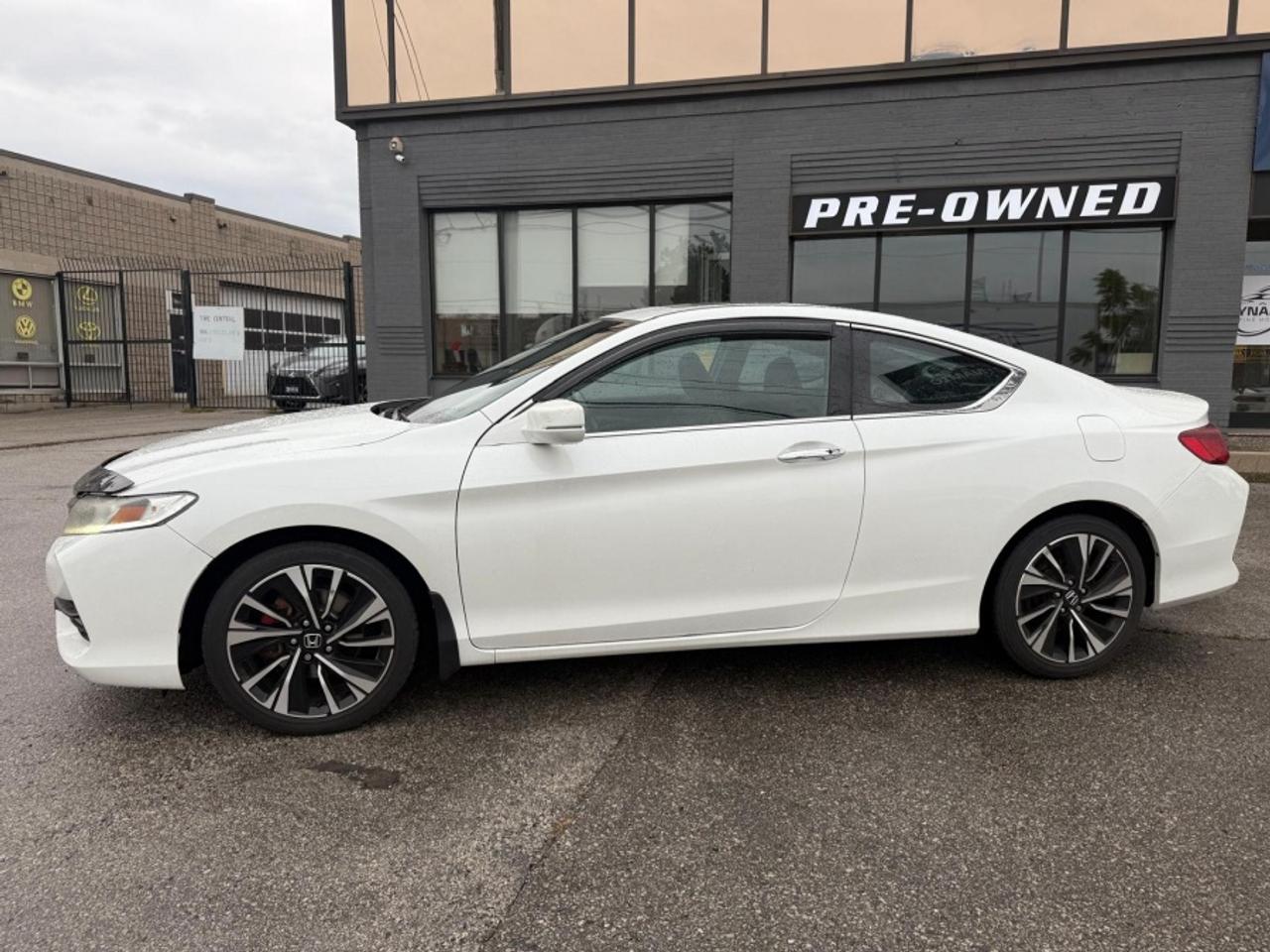 2017 Honda Accord EX |COUPE |SUNROOF |BACKUP CAM |SERVICE HISTORY - Photo #9
