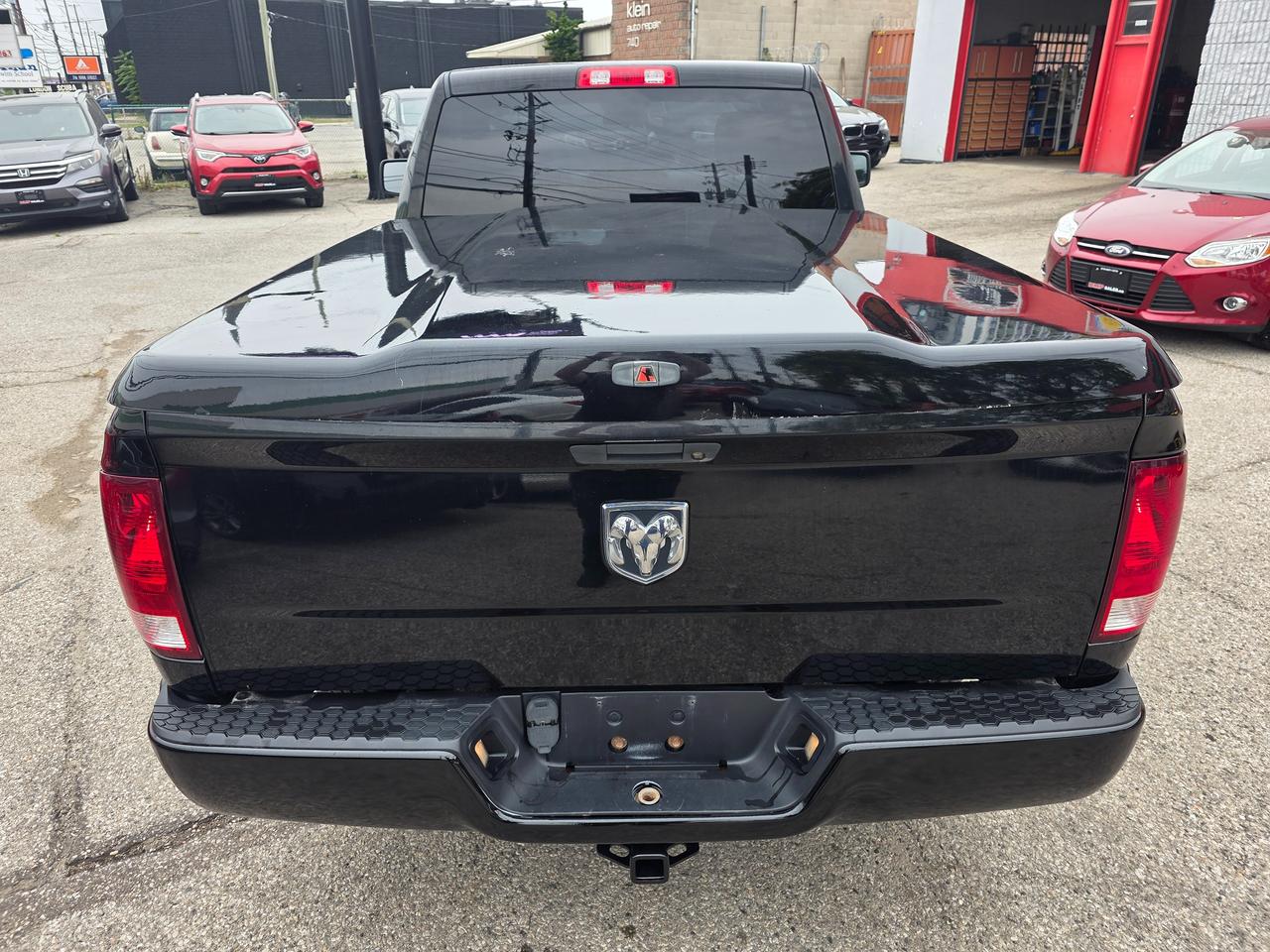 2014 RAM 1500 Regular Cab V8 Photo4