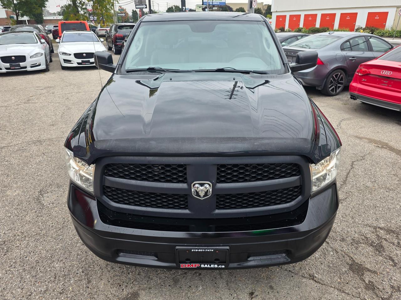 2014 RAM 1500 Regular Cab V8 Photo