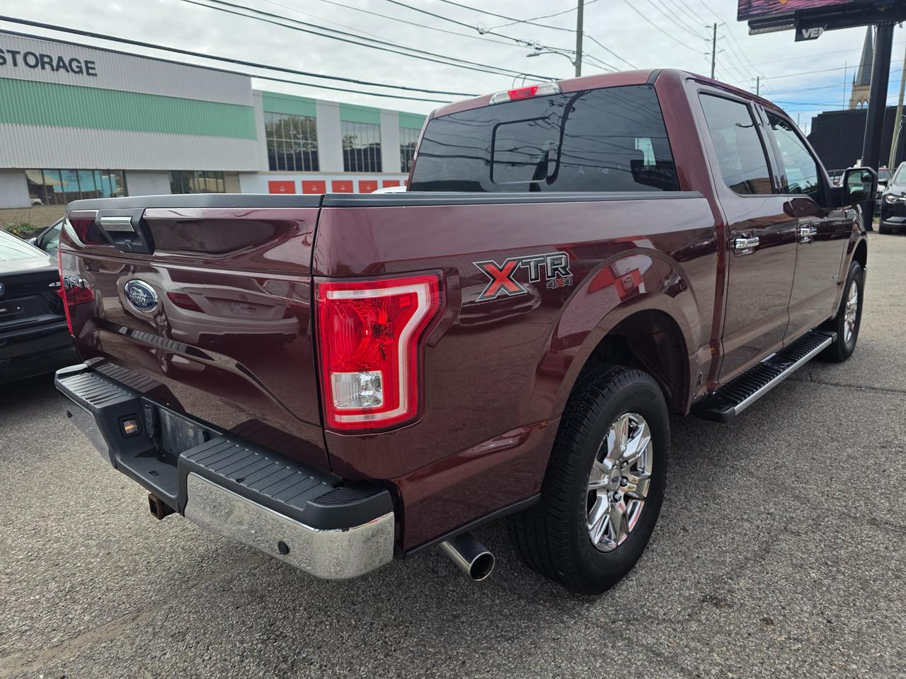 2017 Ford F-150 XLT 4WD SUPERCREW Photo
