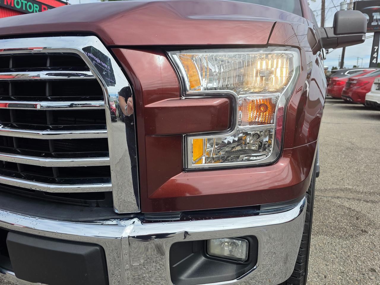 2017 Ford F-150 XLT 4WD SUPERCREW Photo
