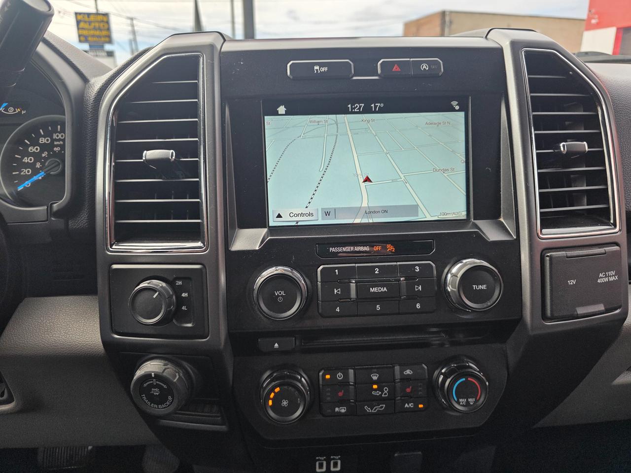 2017 Ford F-150 XLT 4WD SUPERCREW Photo
