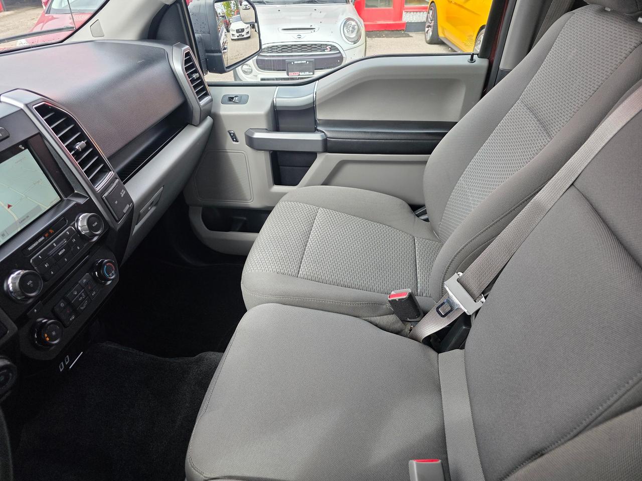 2017 Ford F-150 XLT 4WD SUPERCREW Photo