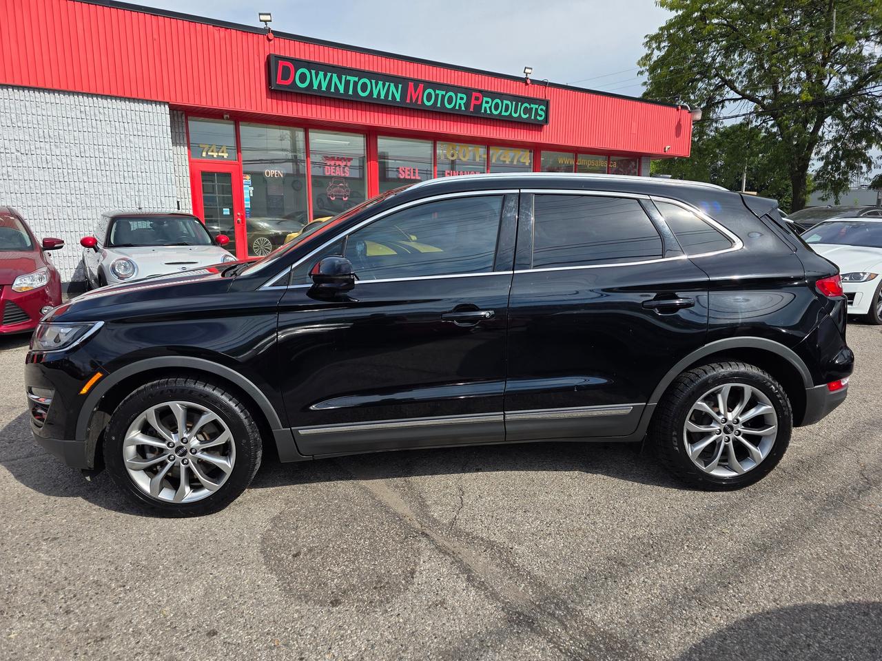 2018 Lincoln MKC AWD SELECT Photo2