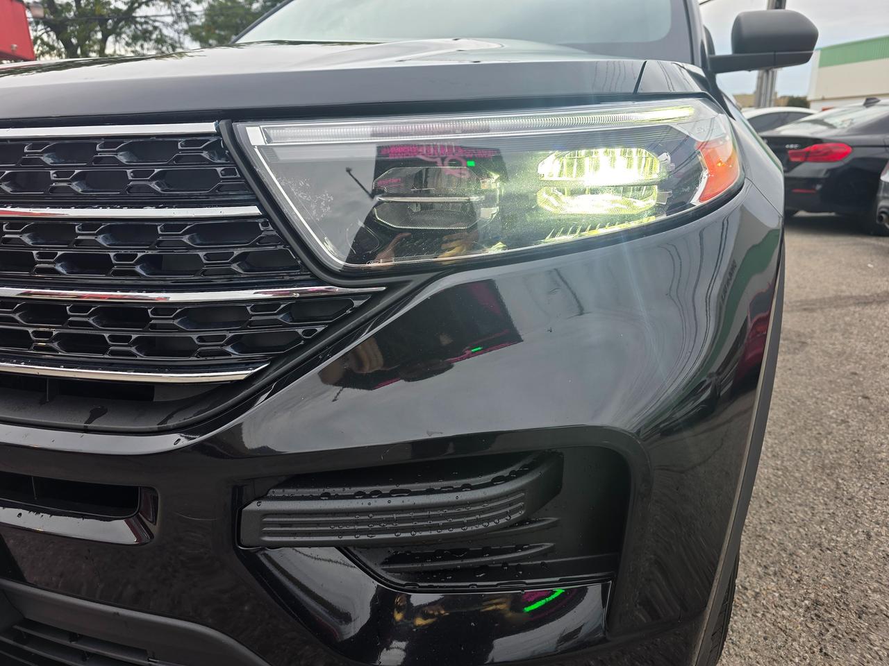 2020 Ford Explorer XLT 4WD Photo