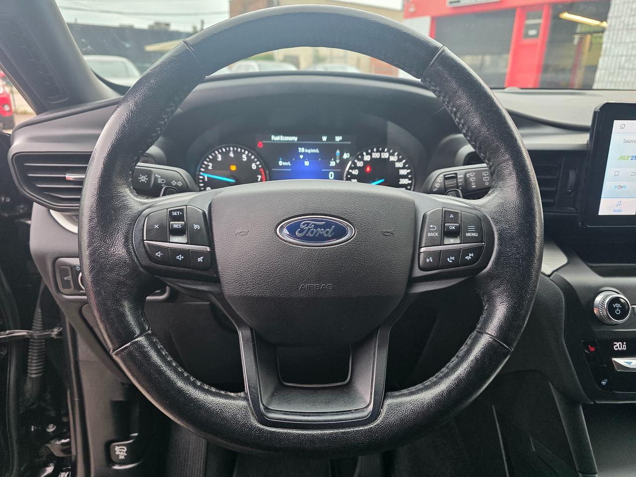 2020 Ford Explorer XLT 4WD Photo