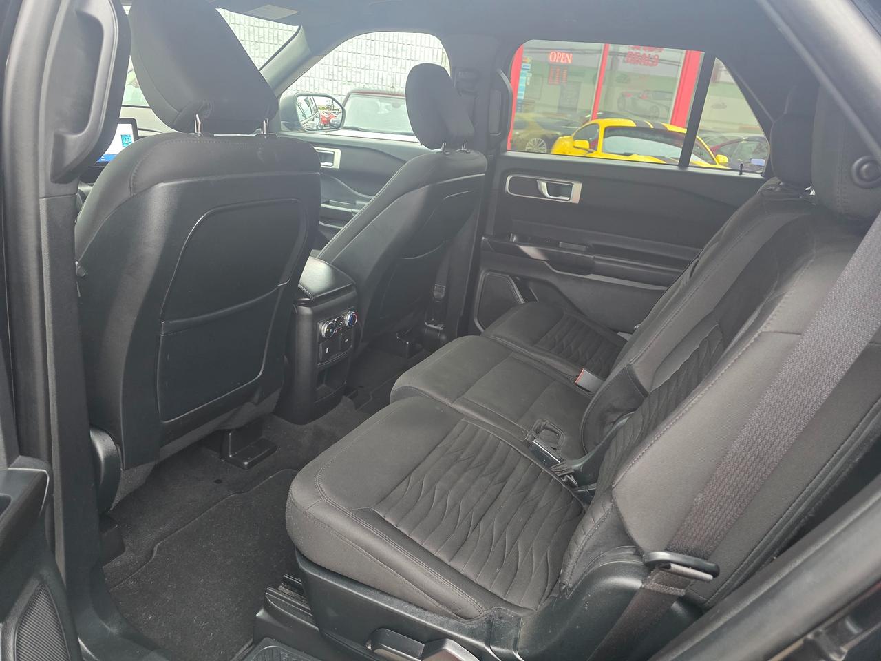 2020 Ford Explorer XLT 4WD Photo