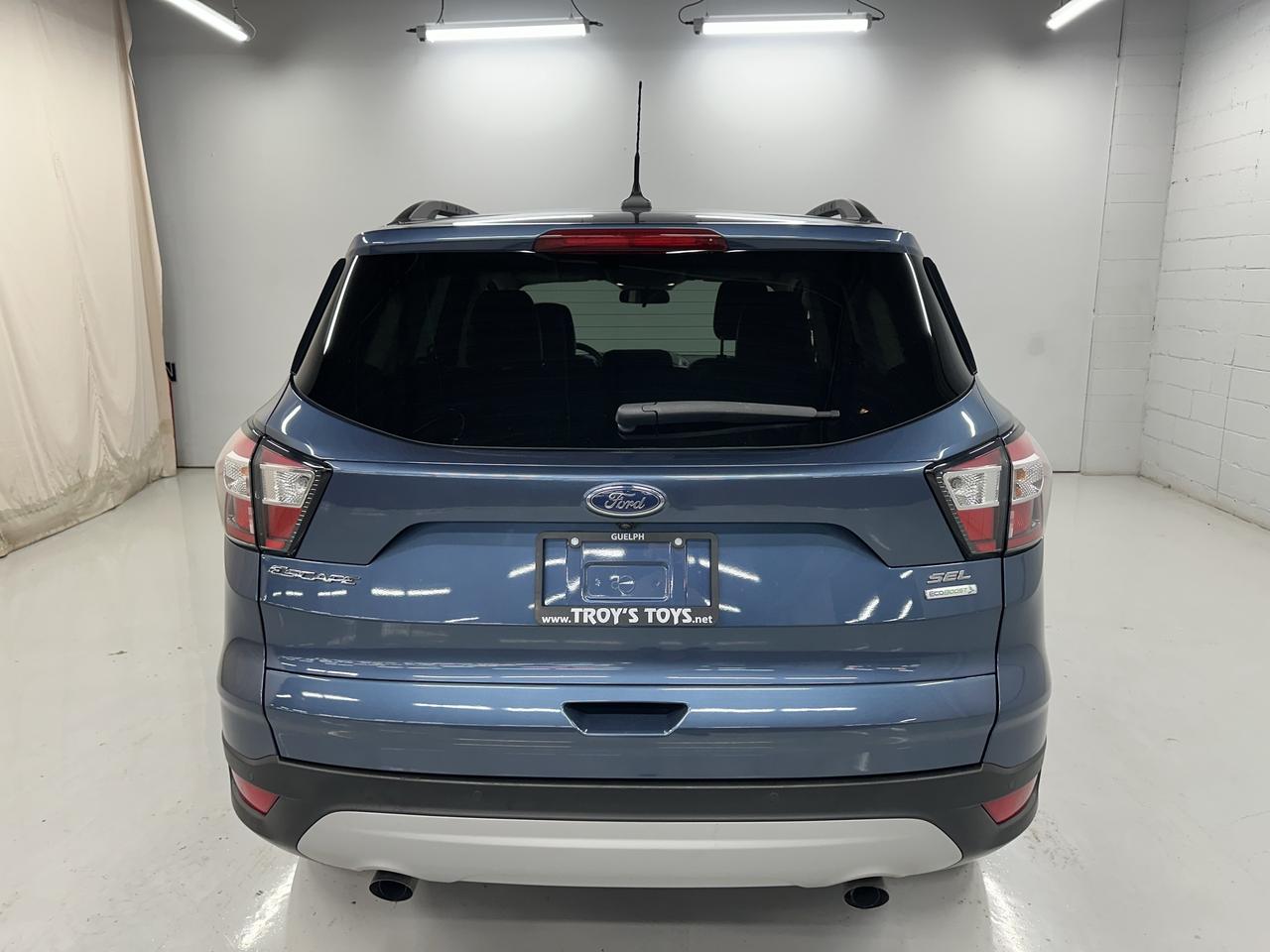 2018 Ford Escape SEL FWD Photo25