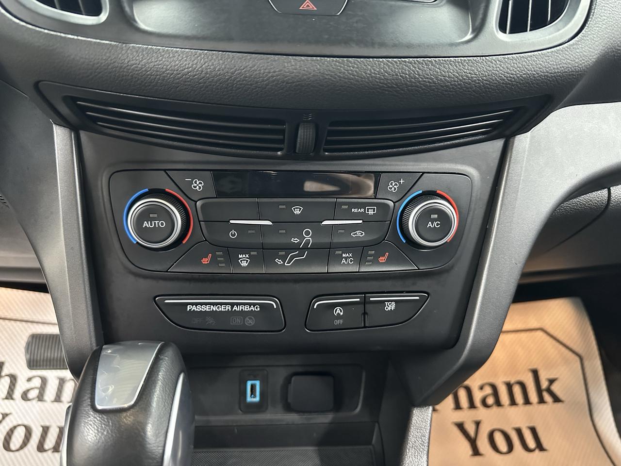 2018 Ford Escape SEL FWD Photo18