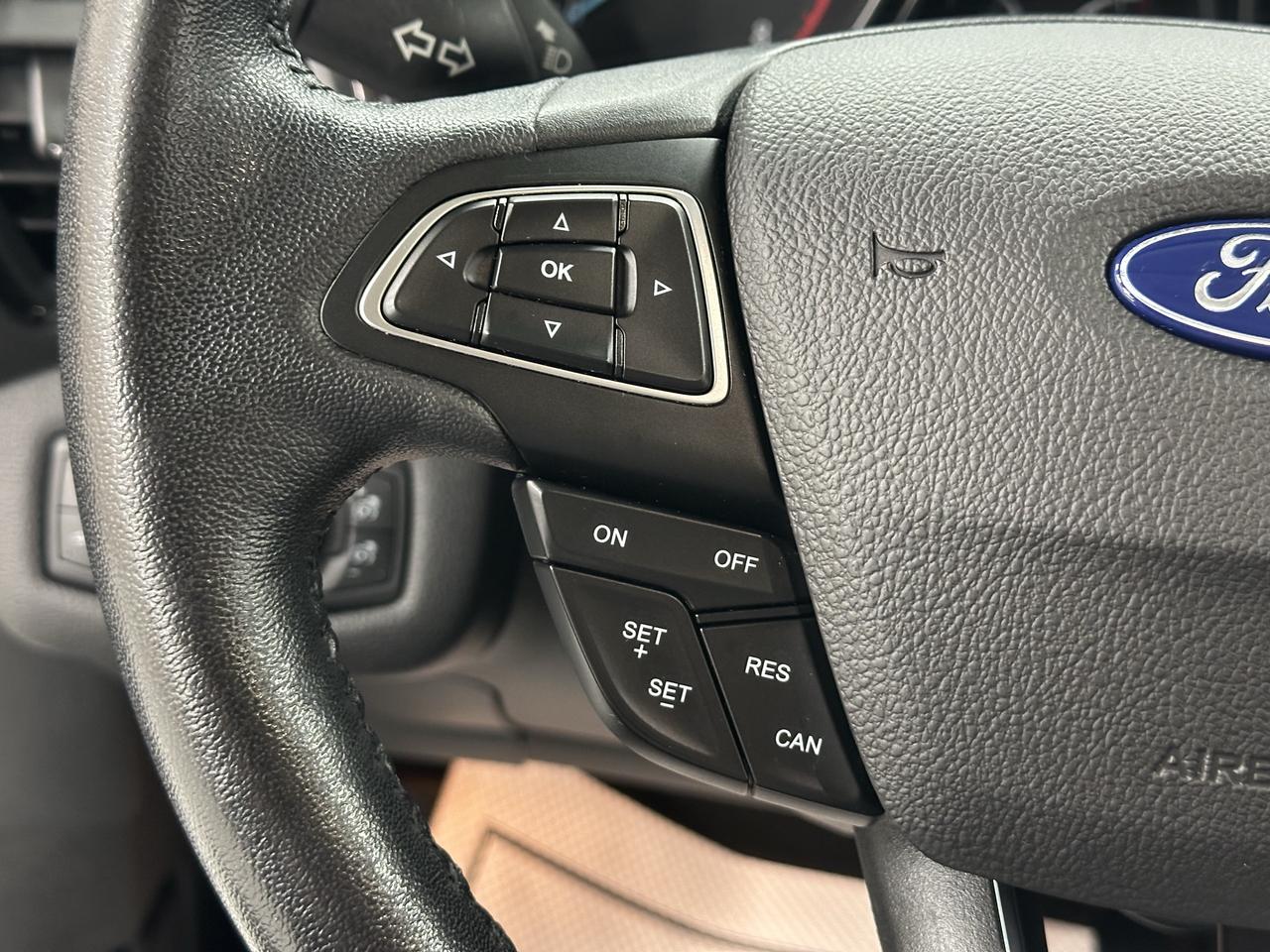 2018 Ford Escape SEL FWD Photo