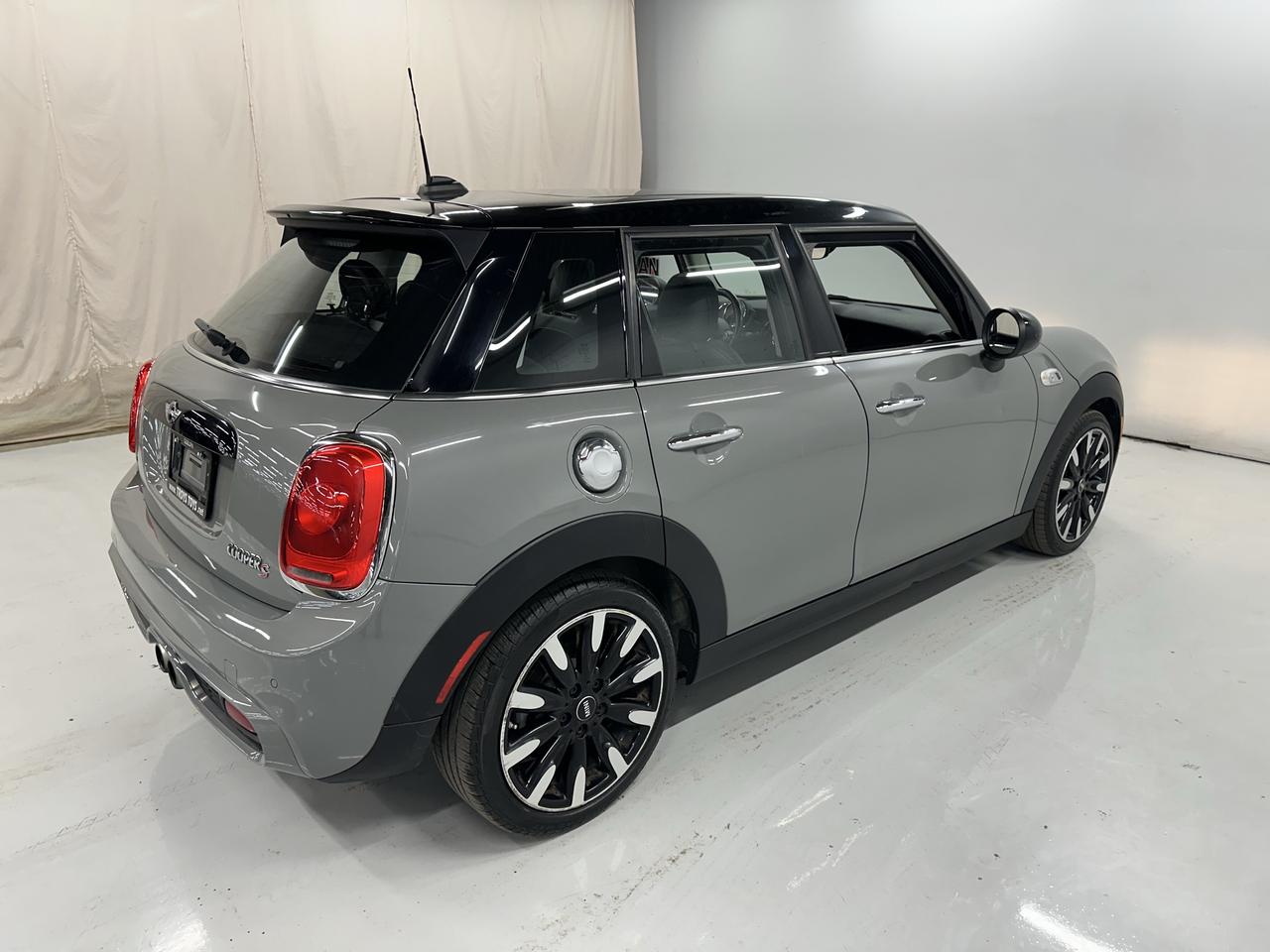 2018 MINI Cooper S Cooper S Photo