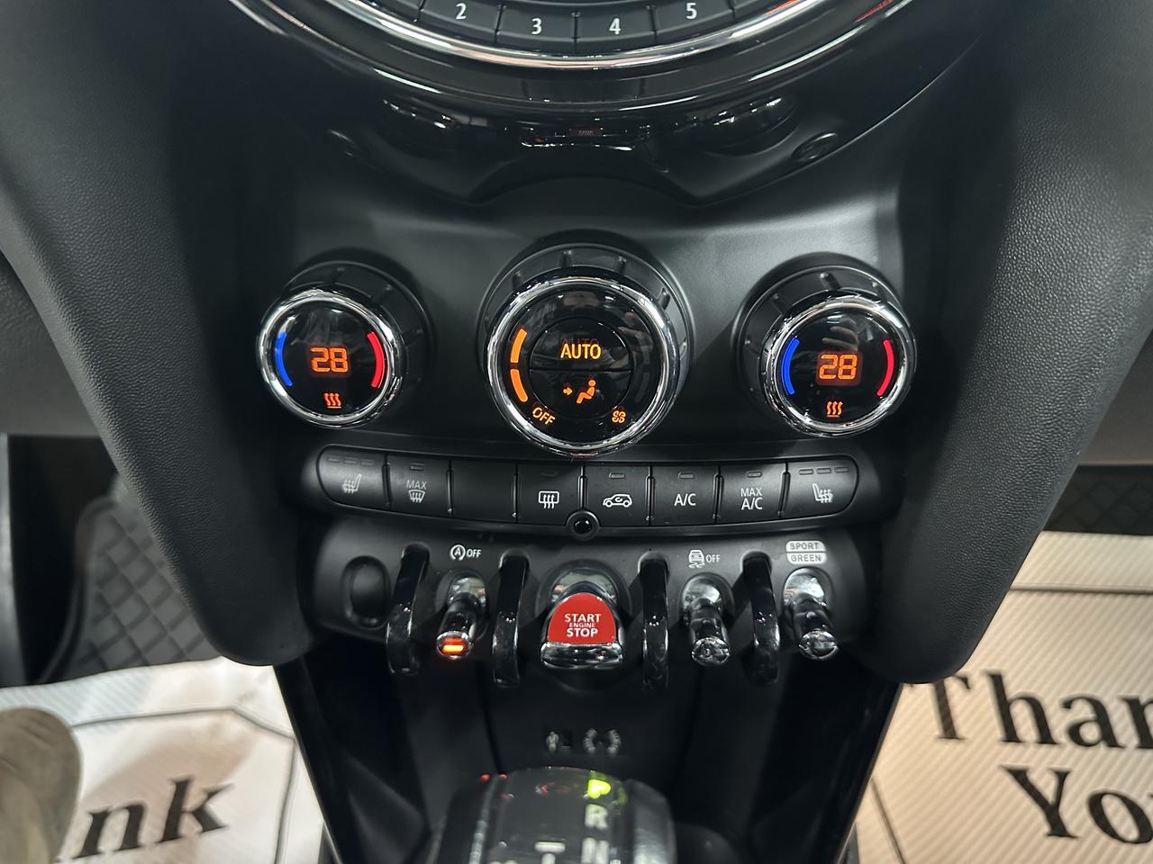 2018 MINI Cooper S Cooper S Photo17