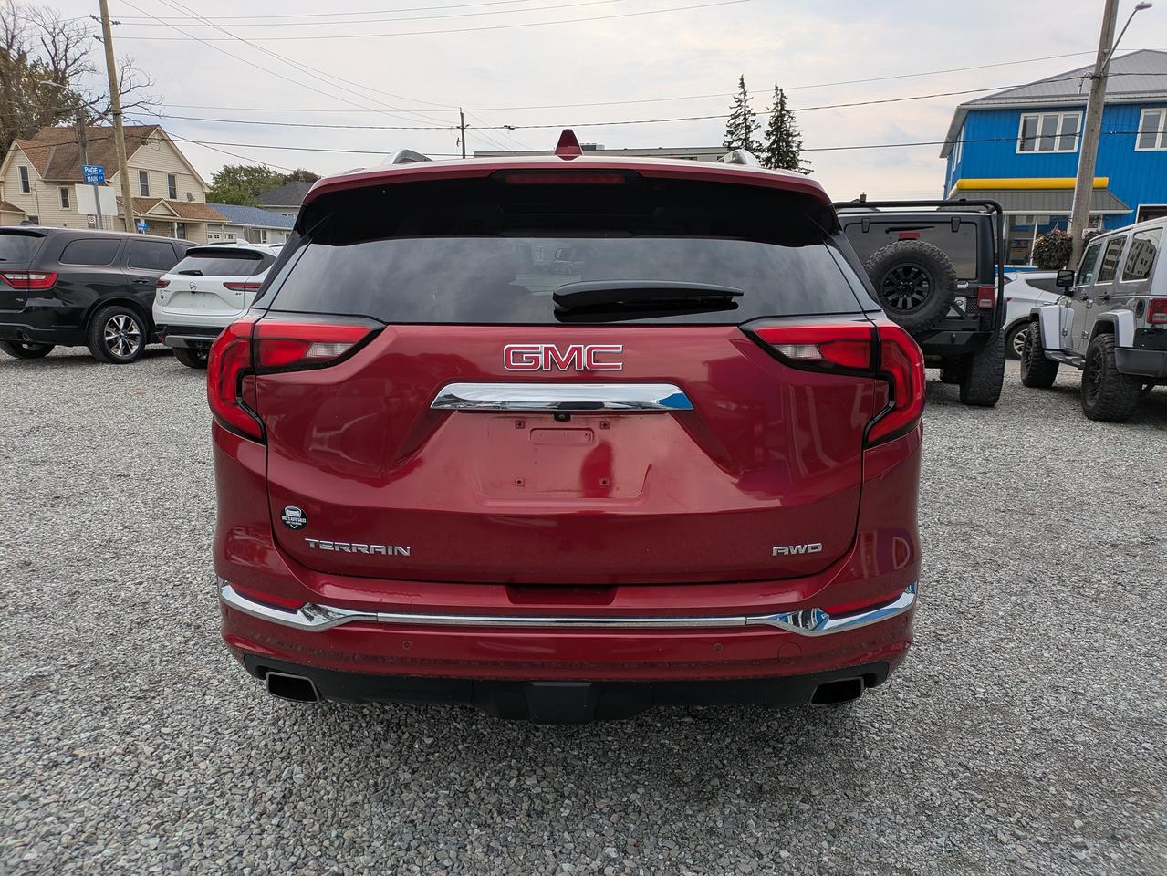 2019 GMC Terrain Awd 4dr Denali Photo3