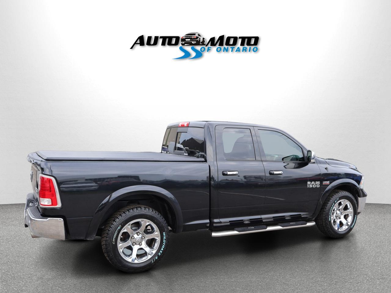 2018 RAM 1500 HIMI LARAMIE 4WD CAMERA BLUETOOTH LEATHER HEATED SEATS CRUISE ALLOYS Photo