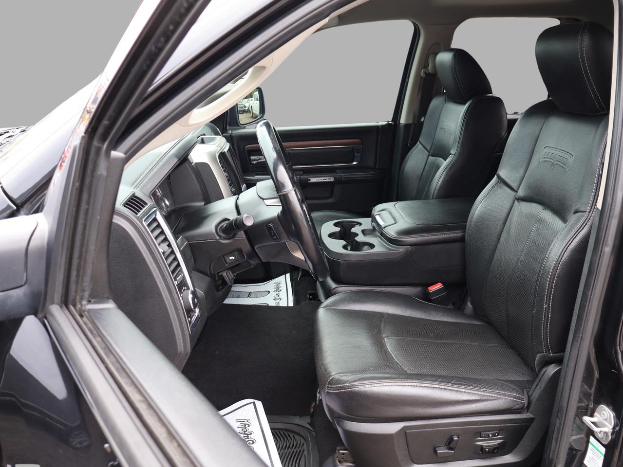 2018 RAM 1500 HIMI LARAMIE 4WD CAMERA BLUETOOTH LEATHER HEATED SEATS CRUISE ALLOYS Photo