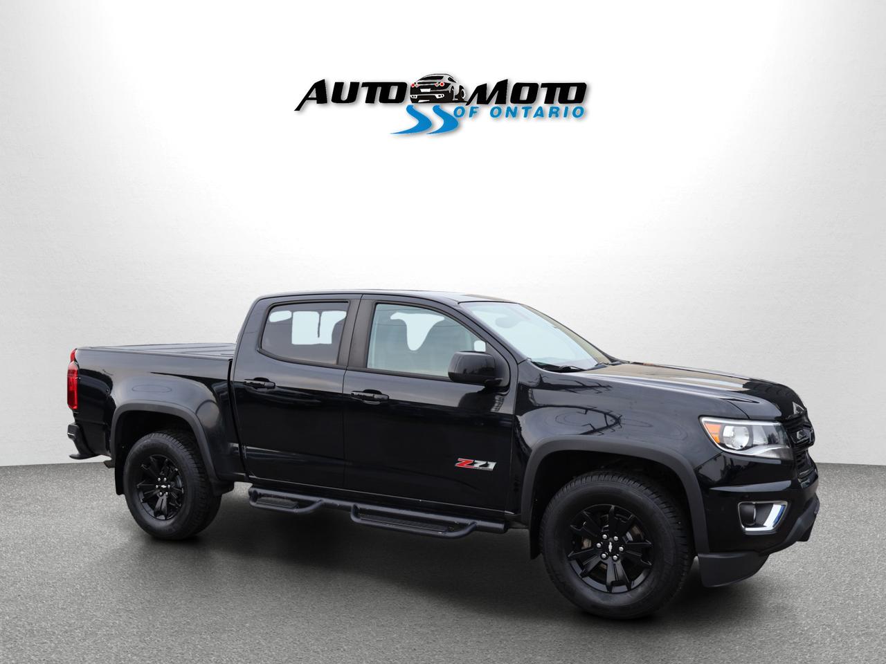 2018 Chevrolet Colorado V6 Z71 CREW CAB AWD *ACCIDENT FREE*1 OWNER*SERVICE RECORDS* CAMERA NAV BLUETOOTH LEATHER HEATED SEATS CRUISE ALLOYS Photo