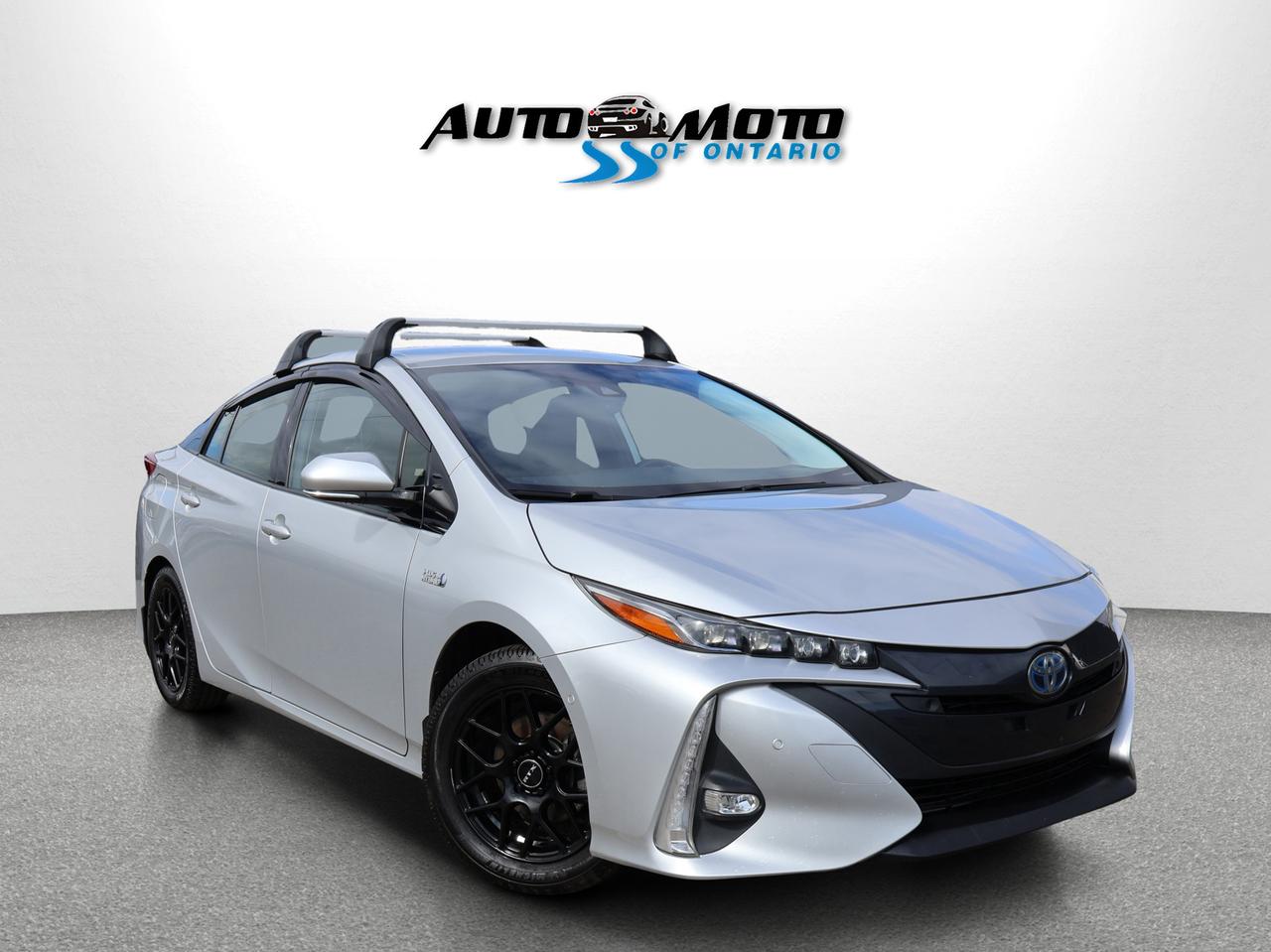 2020 Toyota Prius Prime PLUG-IN *ACCIDENT FREE*TOYOTA MAINTAIN*1 OWNER* CAMERA NAV BLUETOOTH LEATHER HEATED SEATS CRUISE ALLOYS Photo