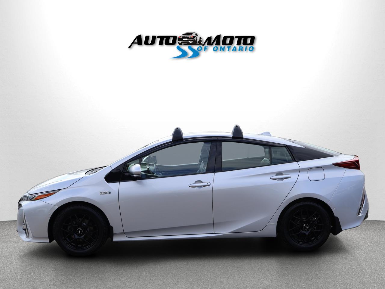 2020 Toyota Prius Prime PLUG-IN *ACCIDENT FREE*TOYOTA MAINTAIN*1 OWNER* CAMERA NAV BLUETOOTH LEATHER HEATED SEATS CRUISE ALLOYS Photo
