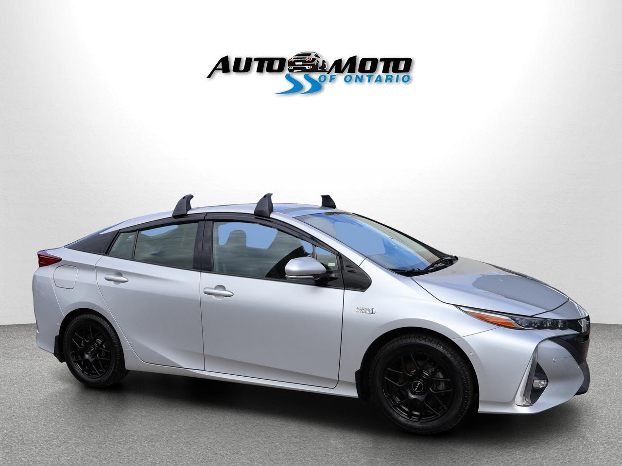 2020 Toyota Prius Prime PLUG-IN *ACCIDENT FREE*TOYOTA MAINTAIN*1 OWNER* CAMERA NAV BLUETOOTH LEATHER HEATED SEATS CRUISE ALLOYS Photo