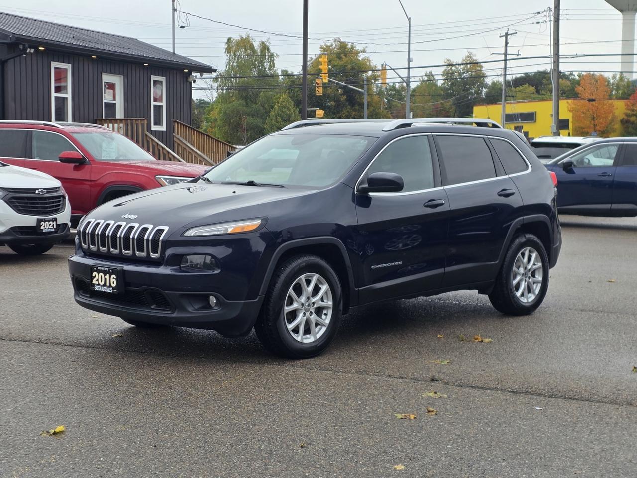 2016 Jeep Cherokee NORTH 4X4 Photo