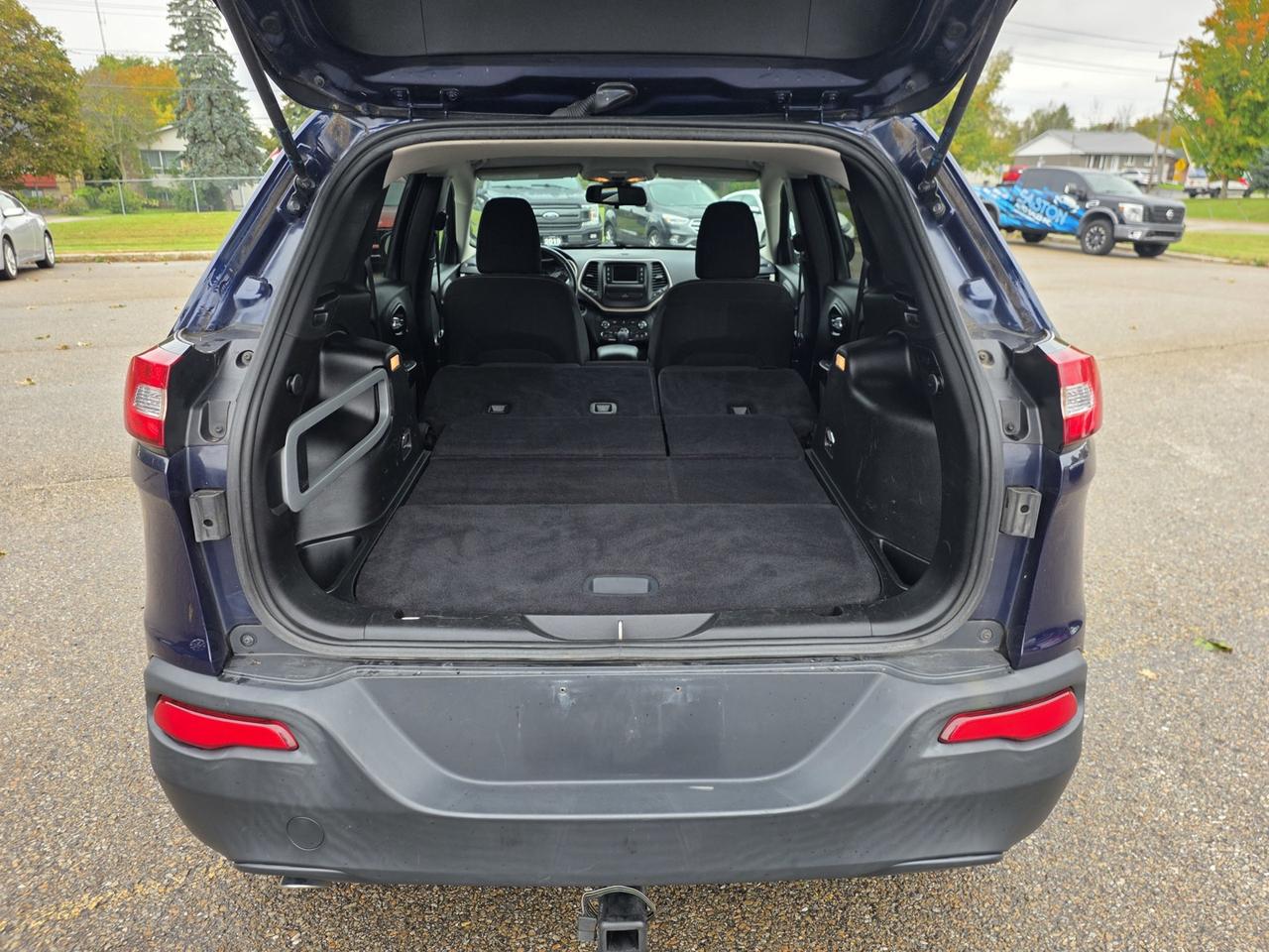2016 Jeep Cherokee NORTH 4X4 Photo