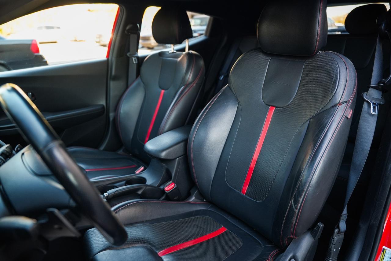 2019 Hyundai Veloster Turbo R-Spec 6M Photo
