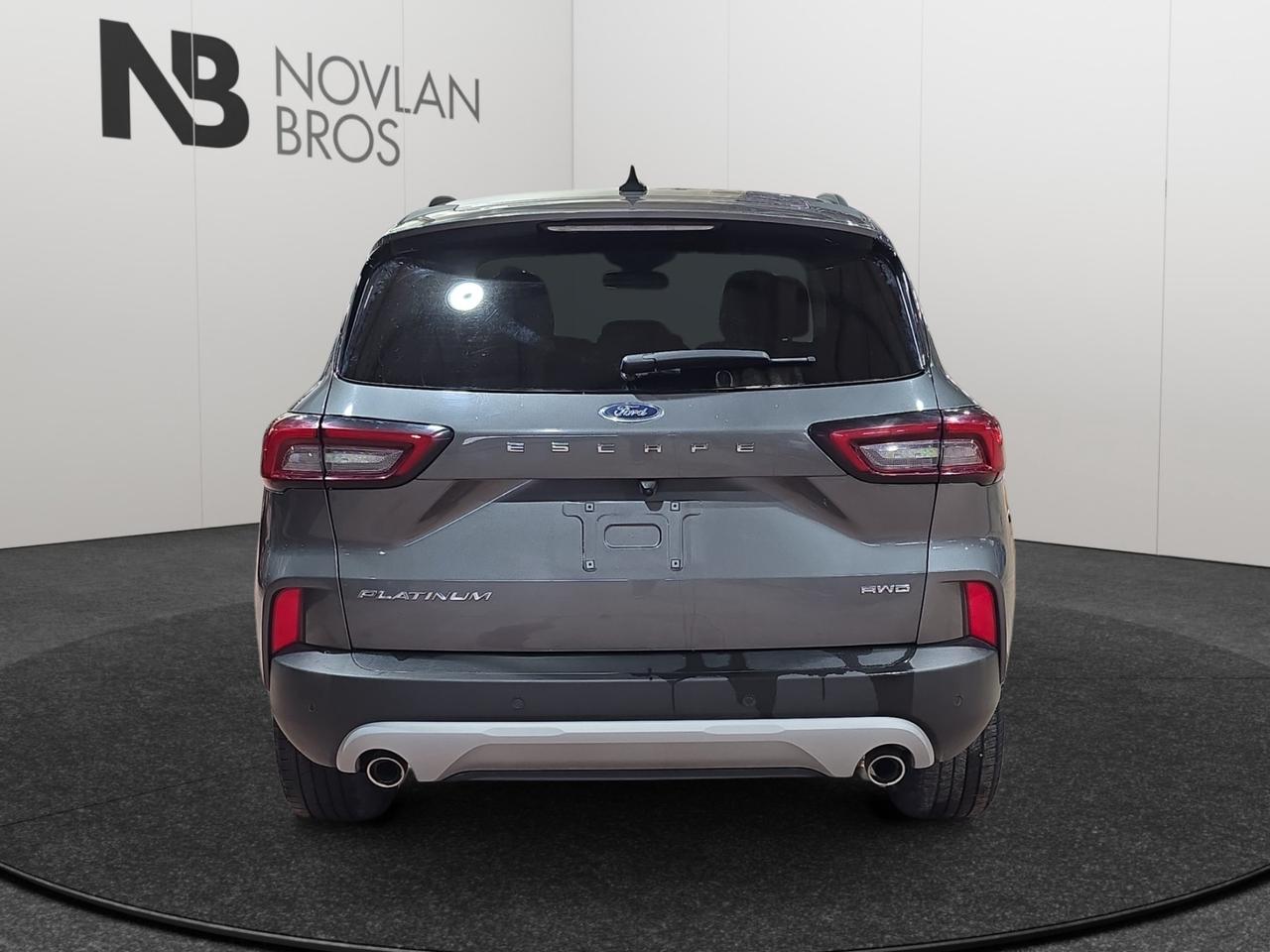 2025 Ford Escape Platinum Photo3
