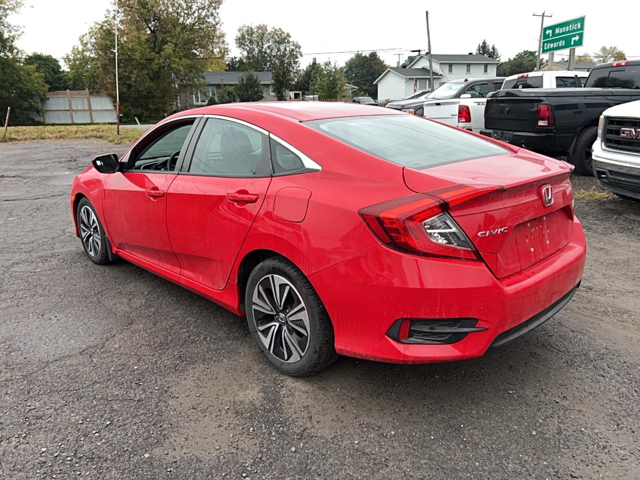2017 Honda Civic REBUILT TITLE EX Photo
