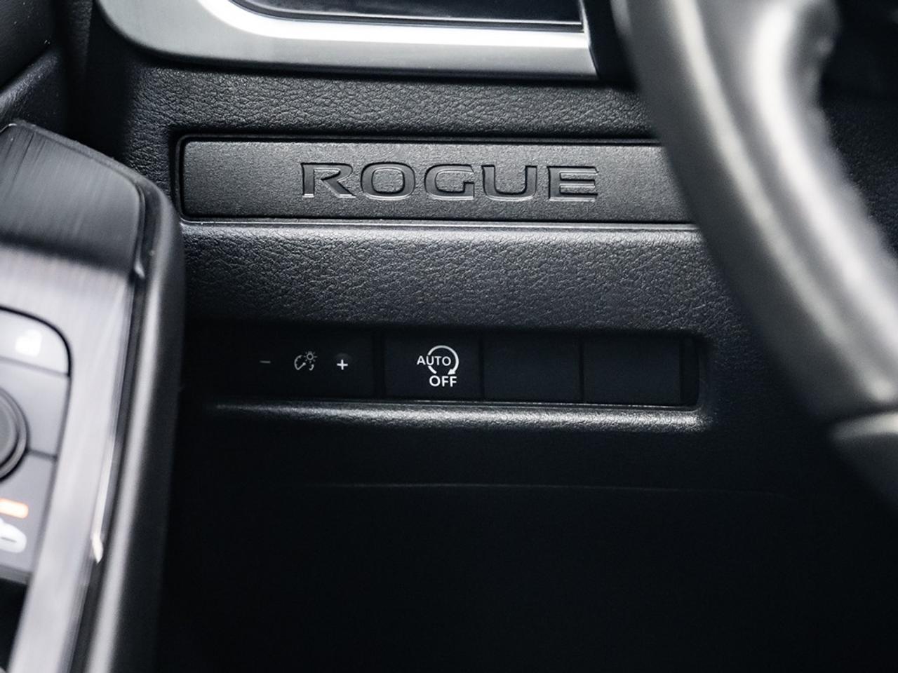 2024 Nissan Rogue AWD S Photo10