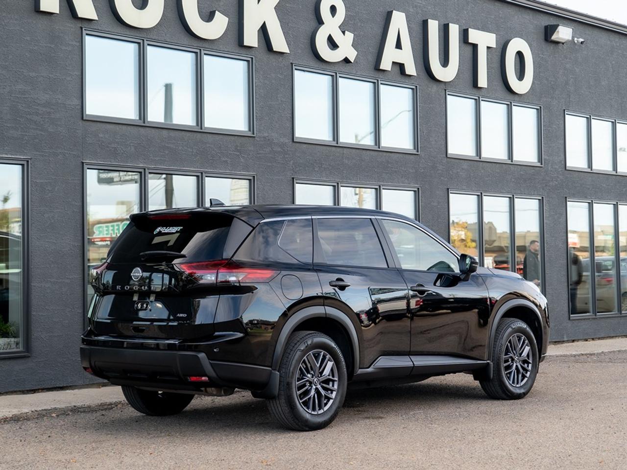2024 Nissan Rogue AWD S Photo25