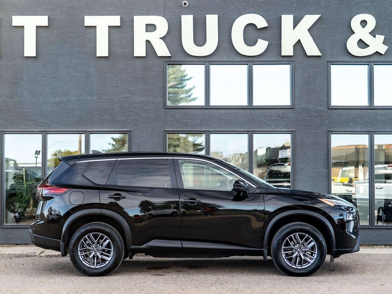 2024 Nissan Rogue AWD S Photo24