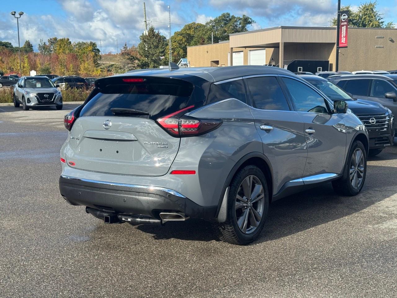 2022 Nissan Murano AWD PLATINUM Photo2