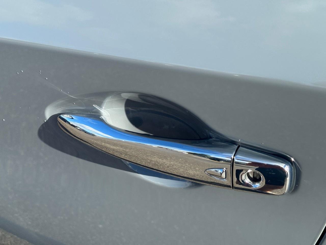 2022 Nissan Murano AWD PLATINUM Photo