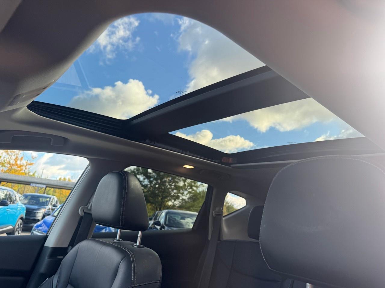 2022 Nissan Murano AWD PLATINUM Photo