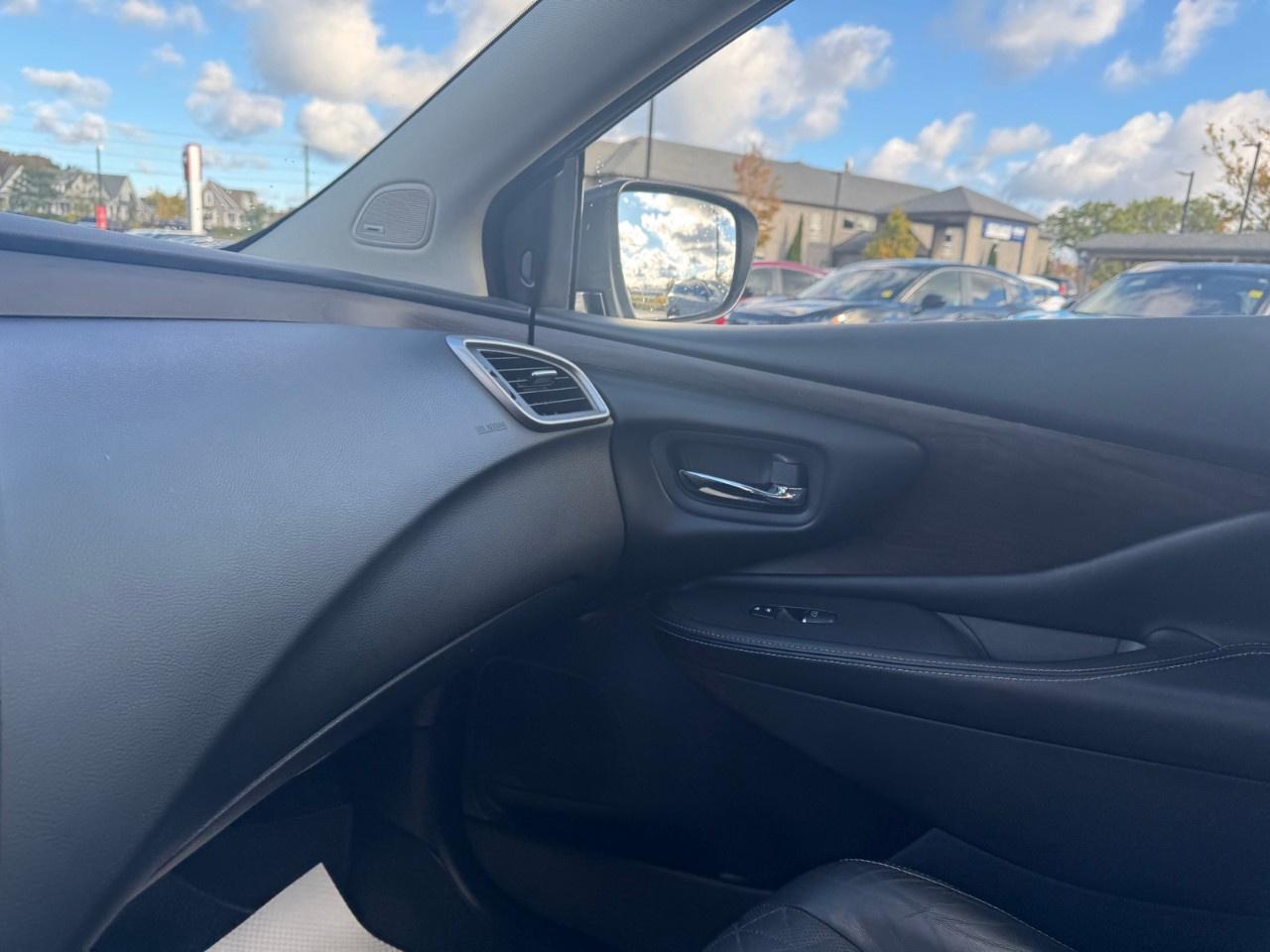 2022 Nissan Murano AWD PLATINUM Photo