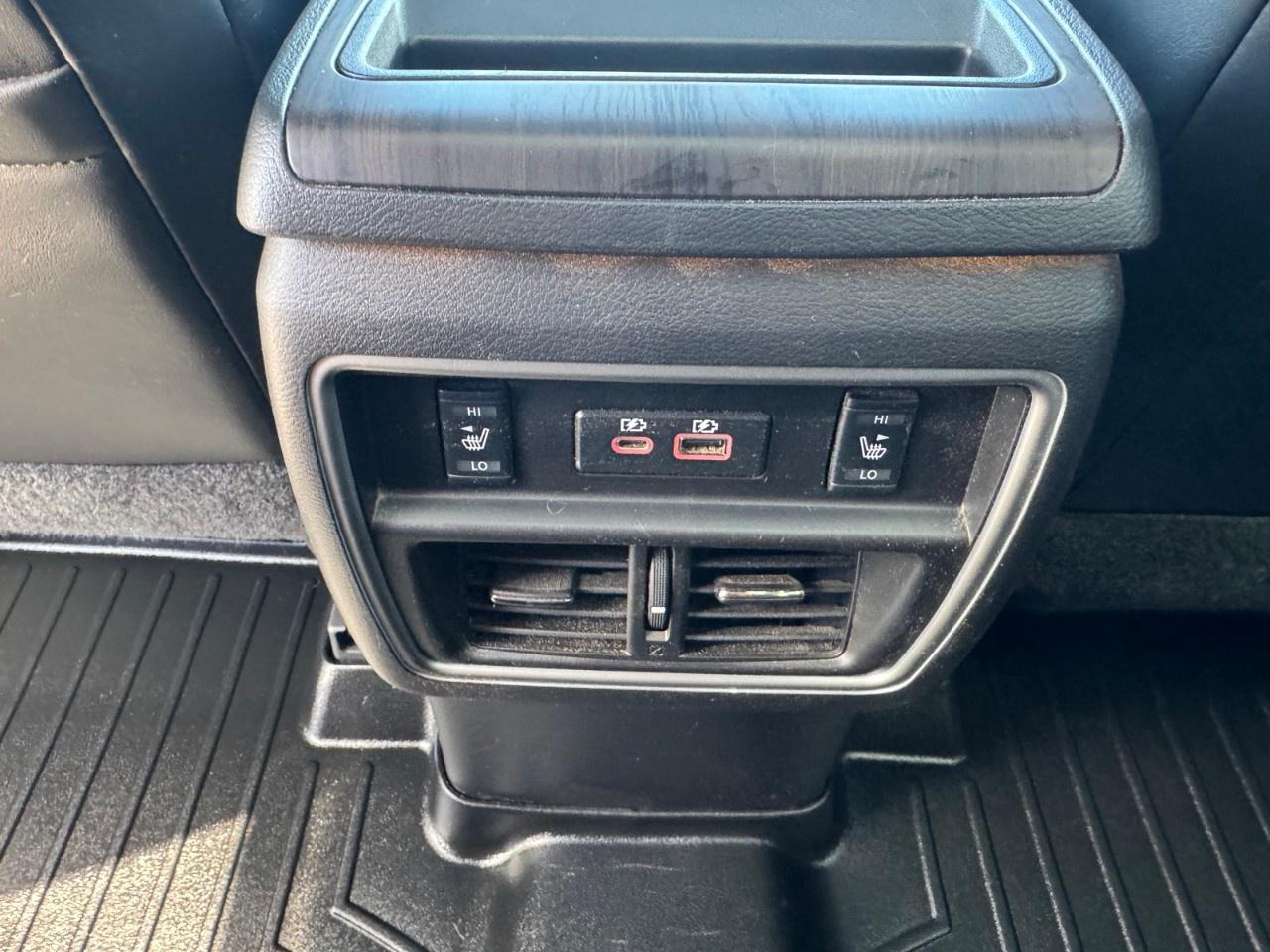 2022 Nissan Murano AWD PLATINUM Photo