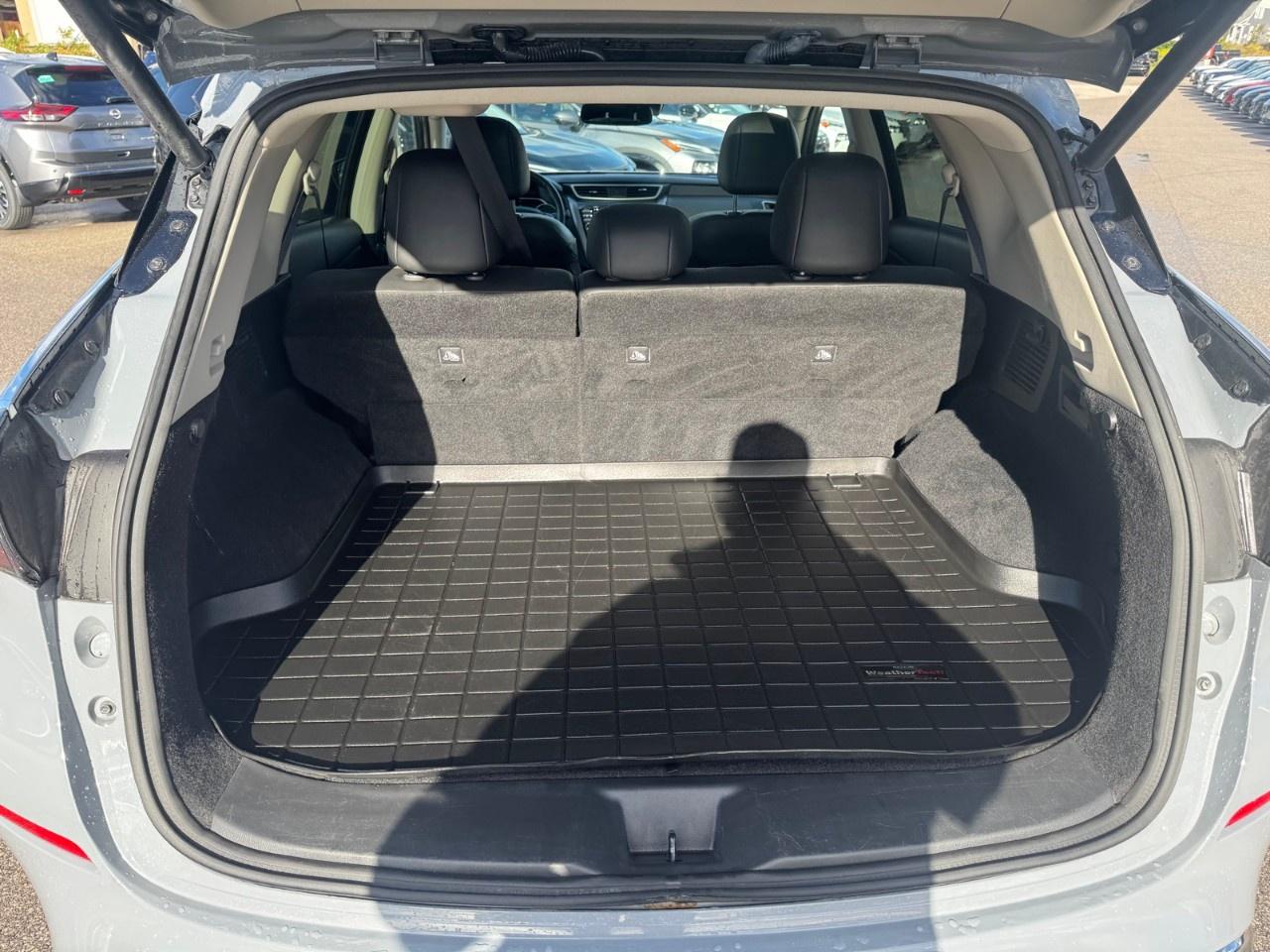 2022 Nissan Murano AWD PLATINUM Photo